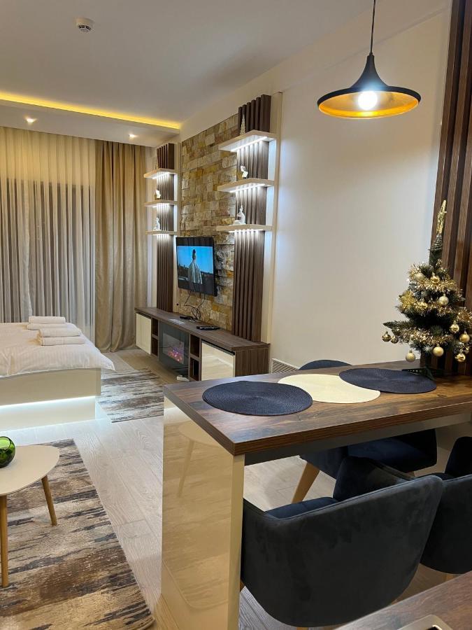 Apartman Holiday *